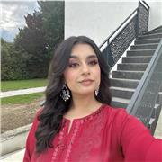 Professeur particulier à distance qui donne des cours d’anglais pour les élèves souhaitant avoir un meilleur niveau